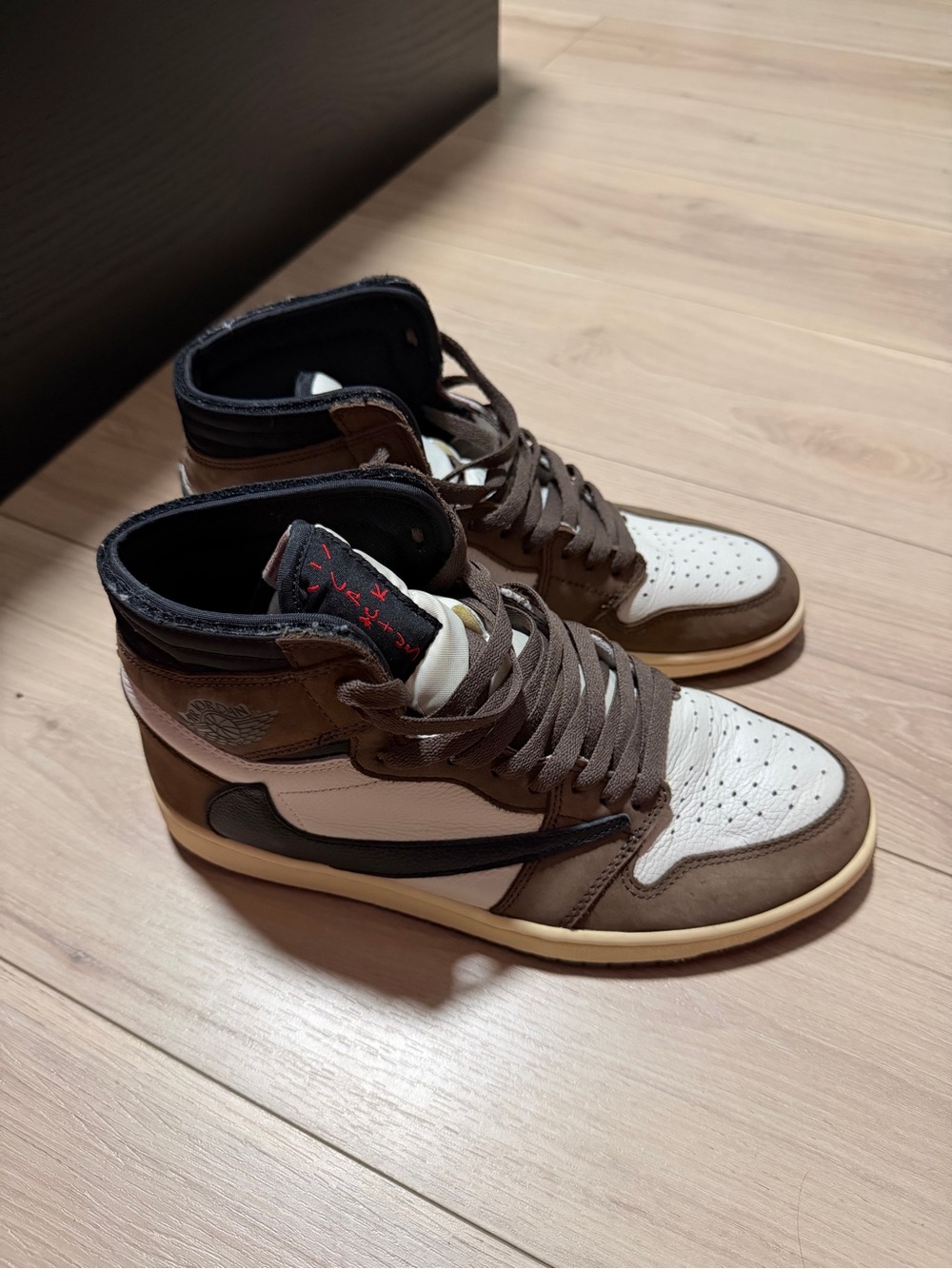 Nike Men’s High-Top Sneakers in Brown, White and Black